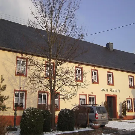Apartmán Charming In Morbach Germany With Terrace